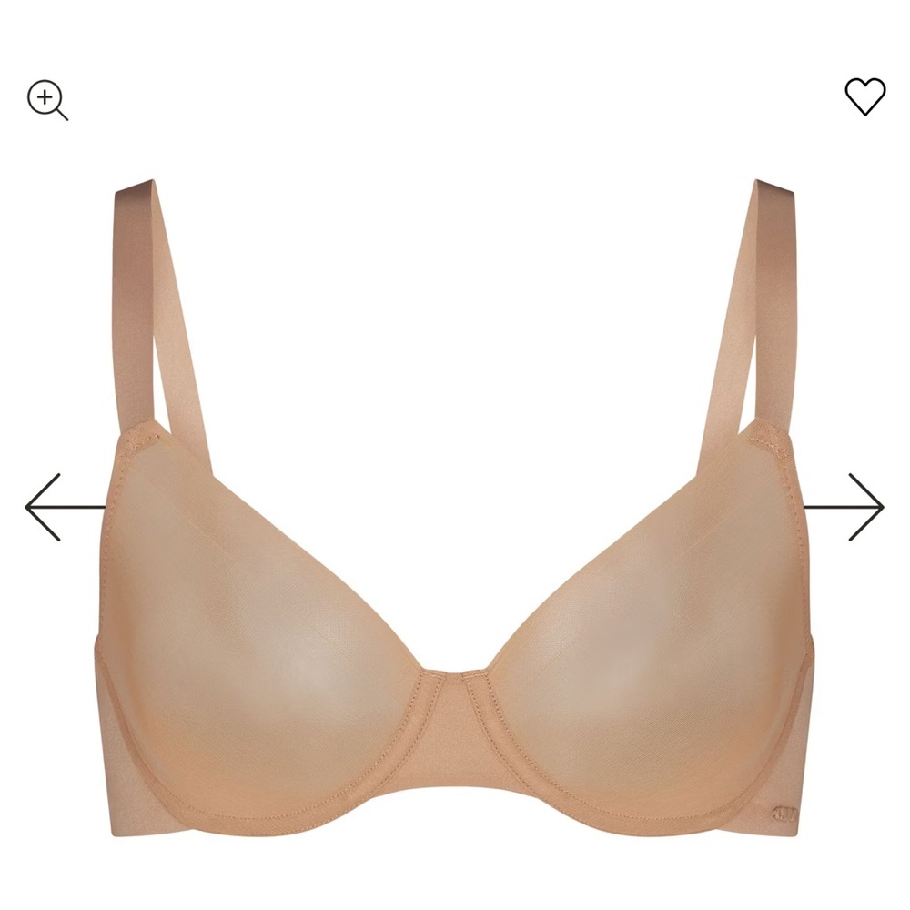 SKIMS No Show Unlined Demi Bra